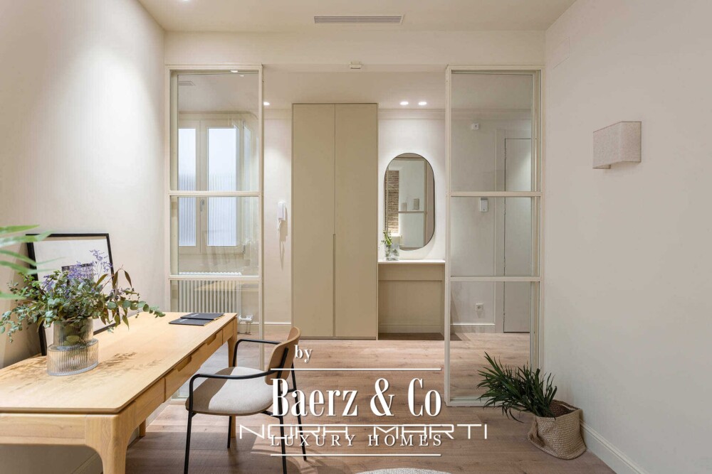 Apartment for sale in Dreta de l'Eixample image