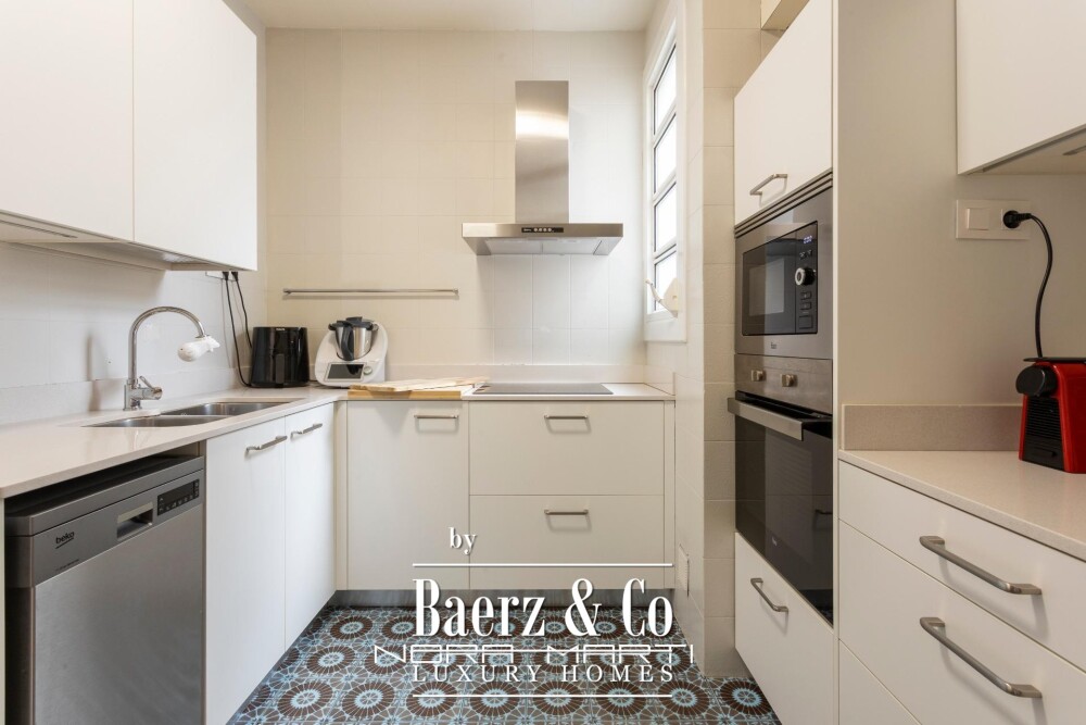 Apartment for sale in Eixample Dreta image