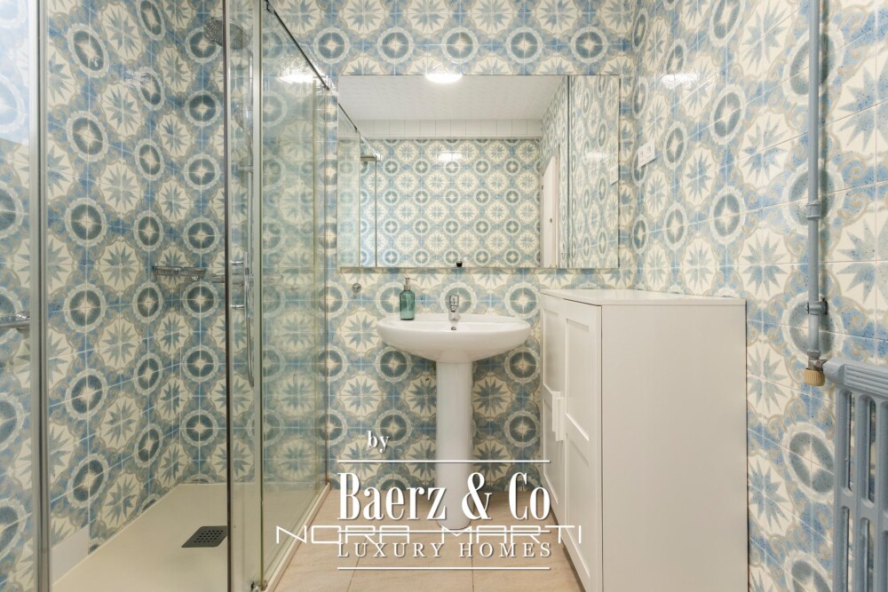 Apartment for sale in Eixample Dreta image