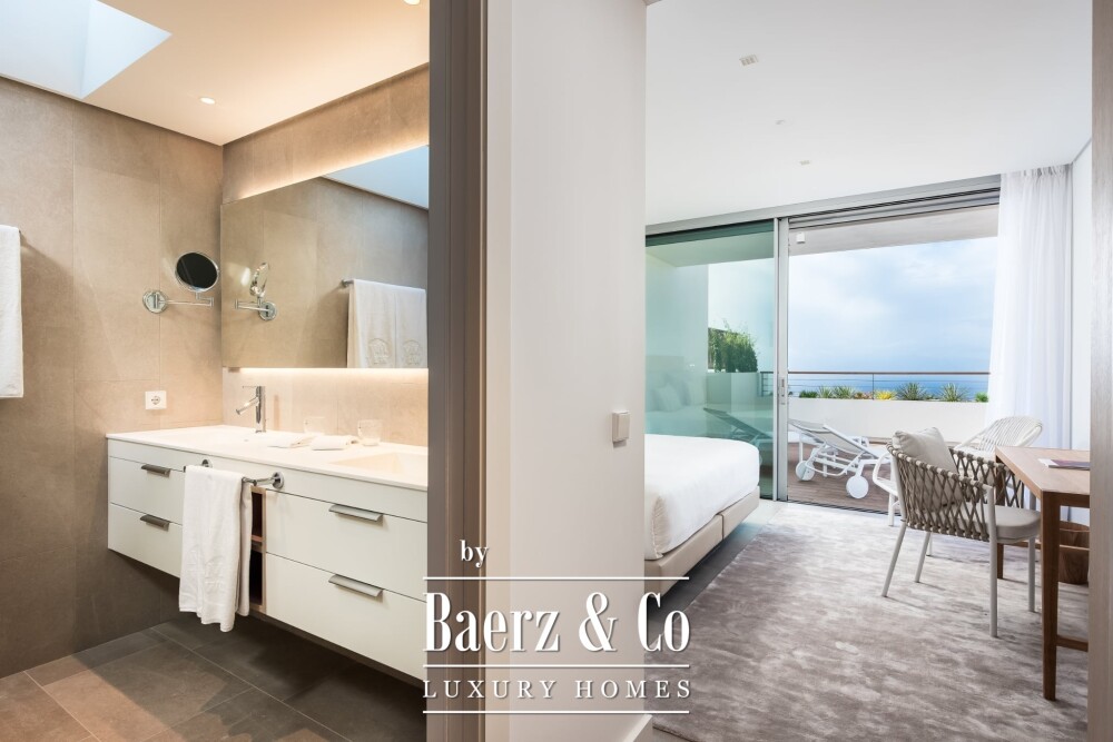New built 3-bedroom luxury apartment Tenerife image