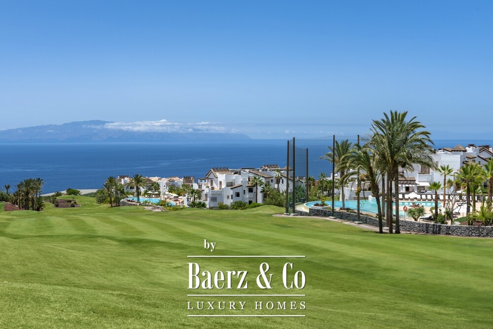 New built 3-bedroom luxury apartment Tenerife image