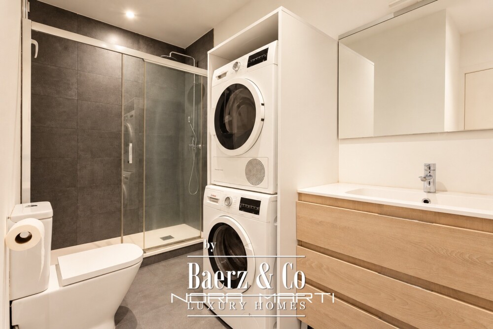 Apartment for sale in Les Corts image