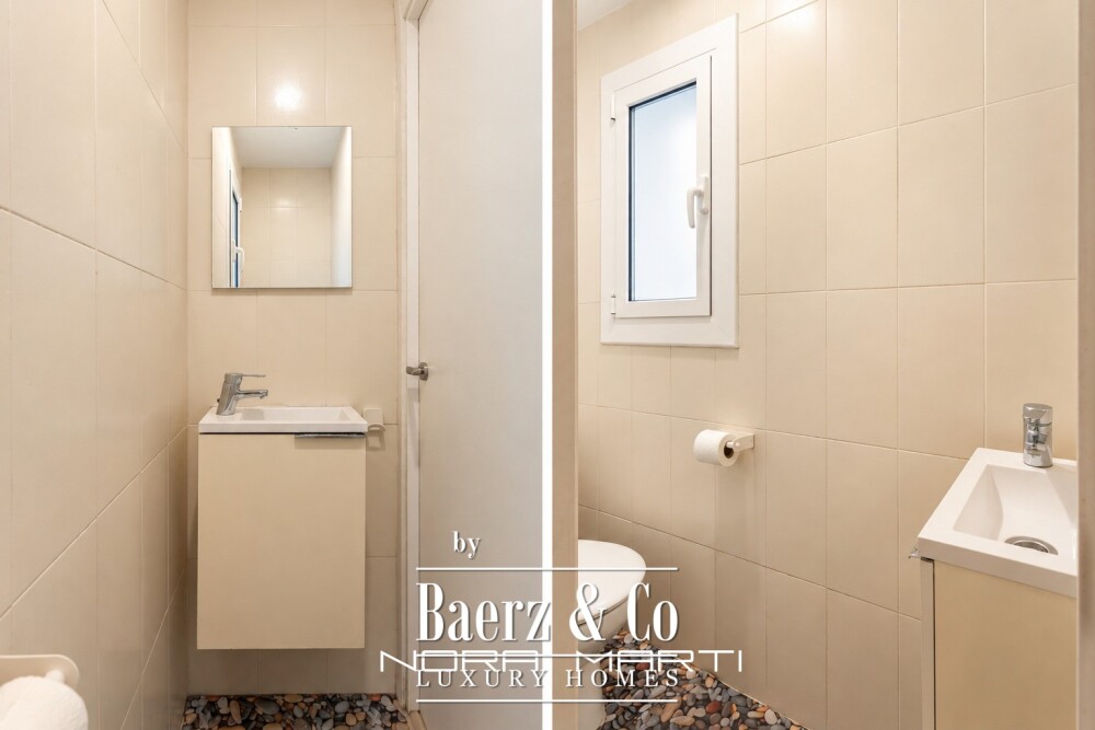 Apartment for sale in Les Corts image