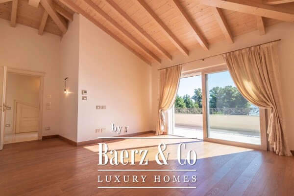 photo 14 Stresa, Verbano-Cusio-Ossola