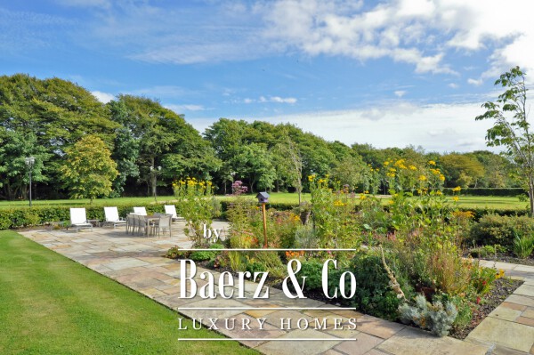 photo 43 Clarin House