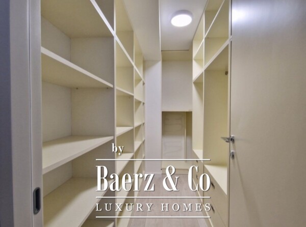 photo 4 Seaview & Old Town View Apartment in Budva