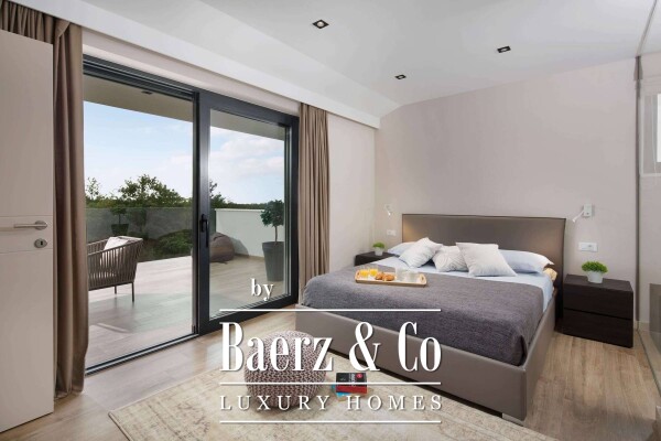 photo 4 Višnjan, a beautifully arranged villa surrounded by greenery, NKP 242 m2, on a large landscaped lot