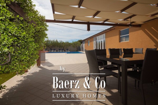 photo 16 Istria, Banjole - spacious residential and commercial holiday house, 750m2, plot 1370m2