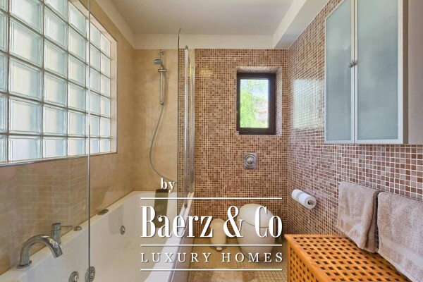 photo 18 Pula, beautiful villa with the best position - first row to the sea