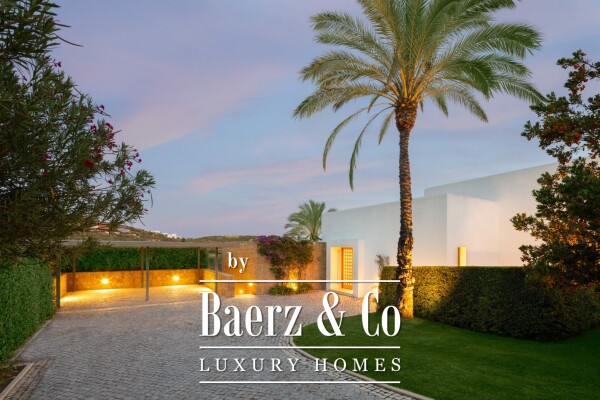 photo 8 Villa - Estepona West - Casares - Ref: 8334