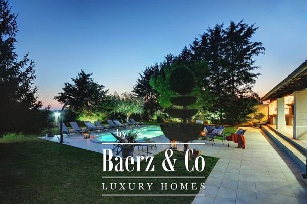 photo 16 Pula, Veli Vrh - beautiful luxurious and modern house 347 m2 with a pool of 27 m2