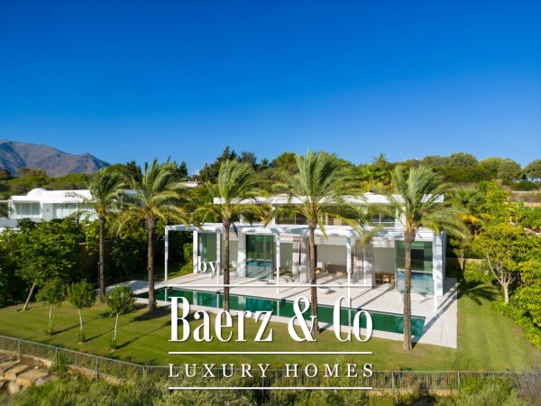 photo 1 Villa - Estepona West - Casares - Ref: 8339