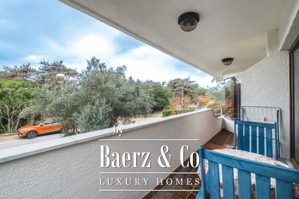 photo 9 Island of Krk, City of Krk, extraordinary house in the first row to the sea NKP 260 m2