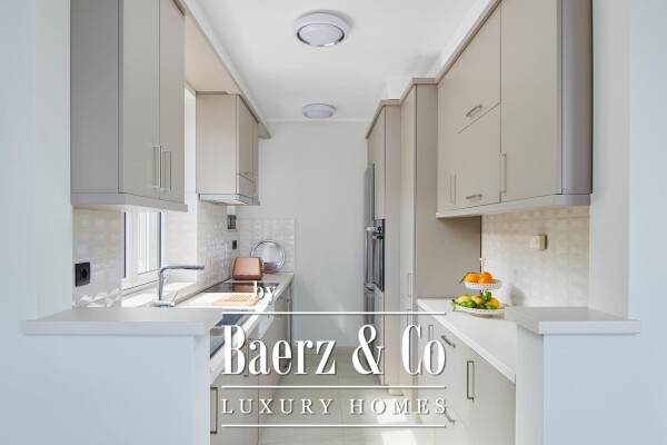 photo 6 Opatija, Center, Nova cesta, luxurious five-room apartment NKP 164.7m2