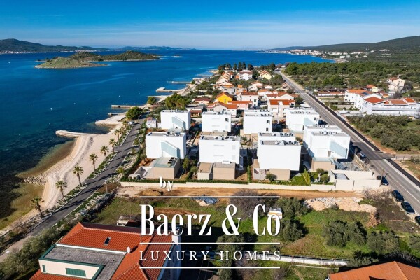 photo 16 Turanj, villas Turris, beautiful semi-detached villa with garden and swimming pool