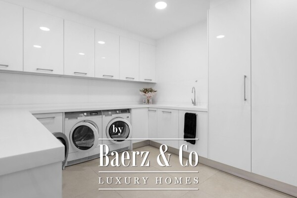 photo 18 Villa - El Herrojo - Benahavis - Ref: 8462