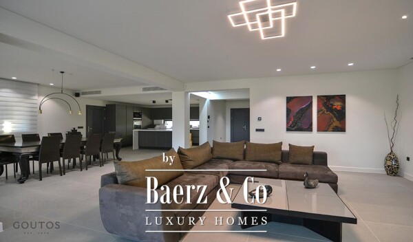 photo 9 Villa Aerial