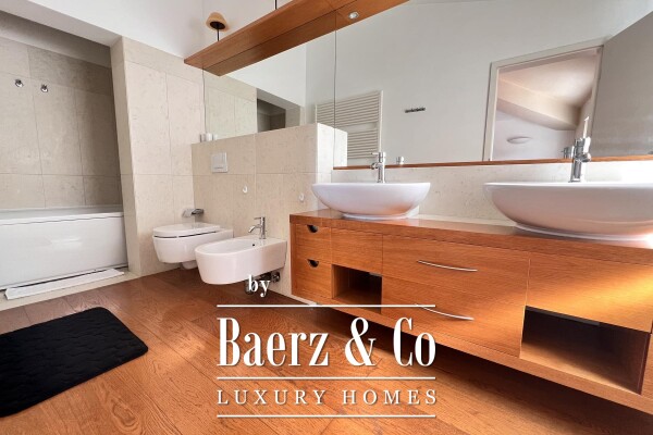 photo 18 More rooms apartment, Pješčana Uvala