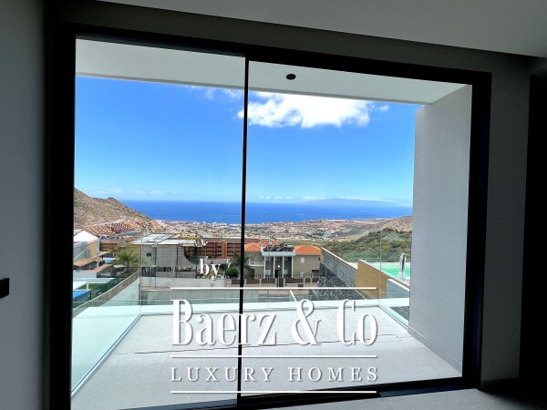 photo 20 Exclusive Contemporary Villa with Breathtaking Views