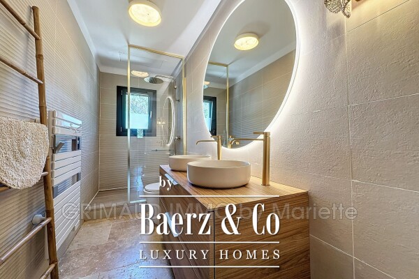 photo 17 beautiful renovated villa with swimming pool and 6 bedrooms