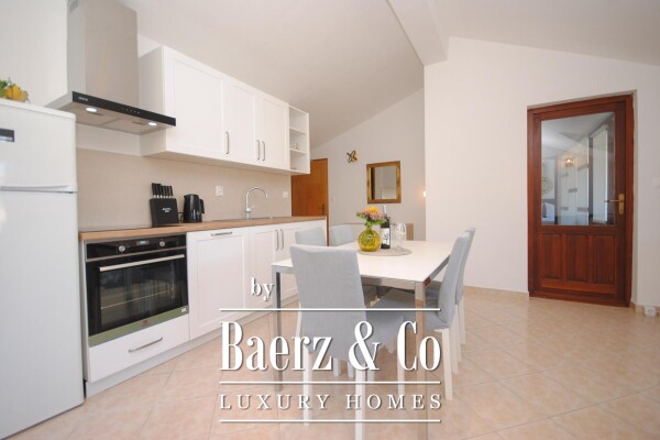 photo 2 Vis, nice apartment house 150 m from the Riva and the town center