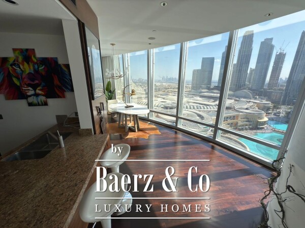 photo 1 Luxurious 2 Bedroom Burj Khalifa Apartment with Full Fountain View