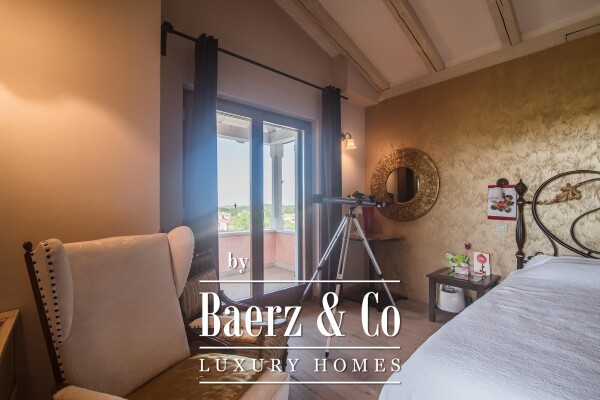 photo 22 Istra, Šorići, luxury Stone House 388 m² with Pool and construction land 4621 m²