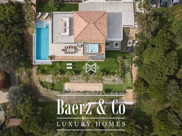 photo 20 Luxury - New contemporary villa in Cavalaire-sur-Mer