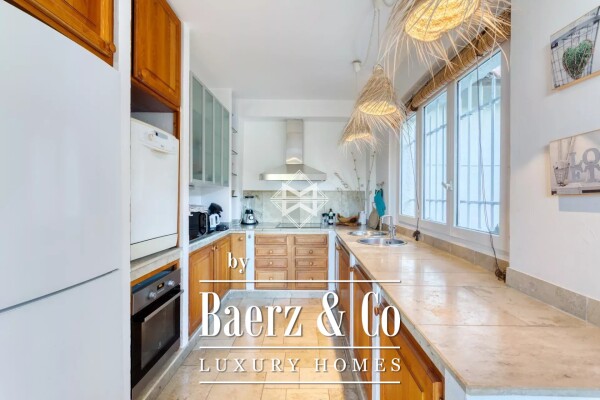 photo 11 In La Croix-Valmer, villa with sea view in the heart of a domain