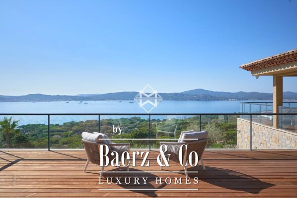 photo 4 Superb contemporary villa with panoramic sea view