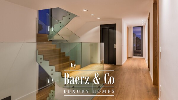 photo 34 Villa - Marbella East - Ref: 8617