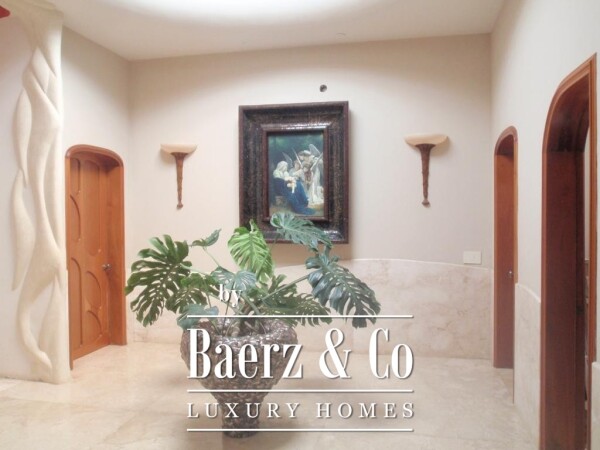 photo 19 A piece of art in the city.  A private enclave in premium neighborhood