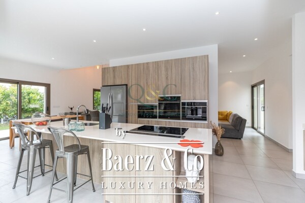 photo 6 Beautiful luxury home in Santa Bárbara de Nexe, Countryside