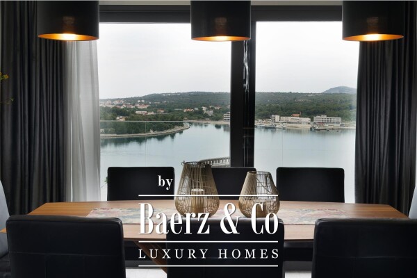 photo 8 Rogoznica, Zatoglav, luxury villa with a swimming pool, 330 m²