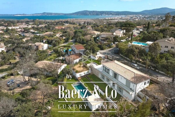 photo 1 Brand-new villa – Unobstructed view – Gated estate