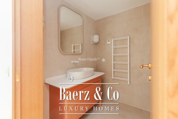 photo 18 Beautiful luxury home in Santa Clara