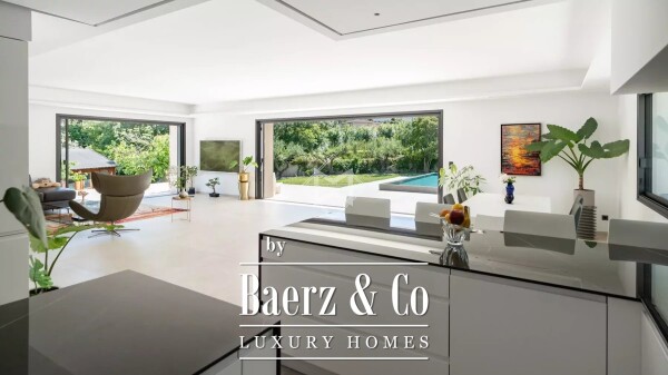 photo 9 Valbonne superb contemporary villa