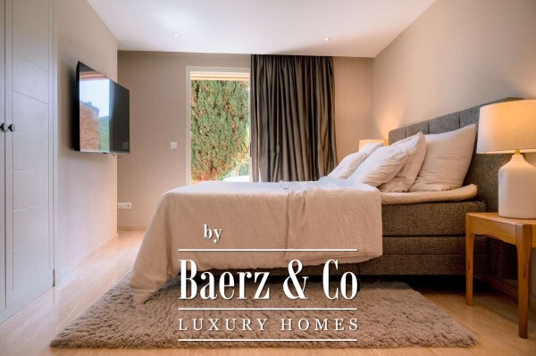 photo 14 Beautiful luxury home in Roca Llisa, Roca Llisa