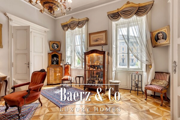 photo 8 Trieste – Prestigious Historic Apartment in the City Center