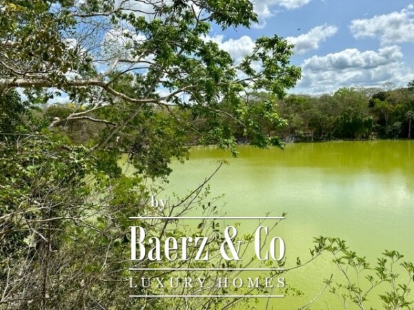 photo 20 Sudzal carretera a Tzalam, Km 7 