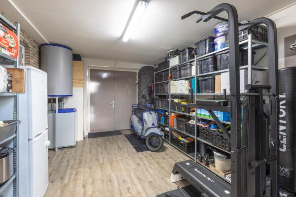 photo 56 Boomgaard 70