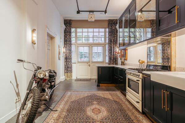 photo 8 Eerste Van der Helststraat 1 D