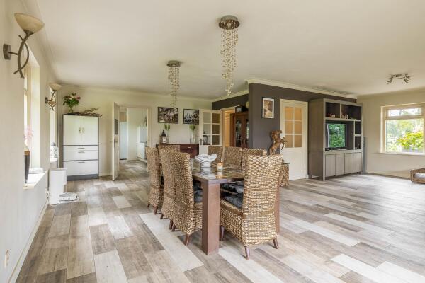 photo 16 Hoevensestraat 10