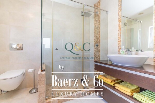 photo 27 Beautiful luxury home in Quarteira, Quarteira