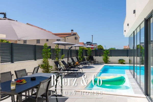 photo 3 Zadar, Vrsi, Luxury villa with swimming pool 261m2