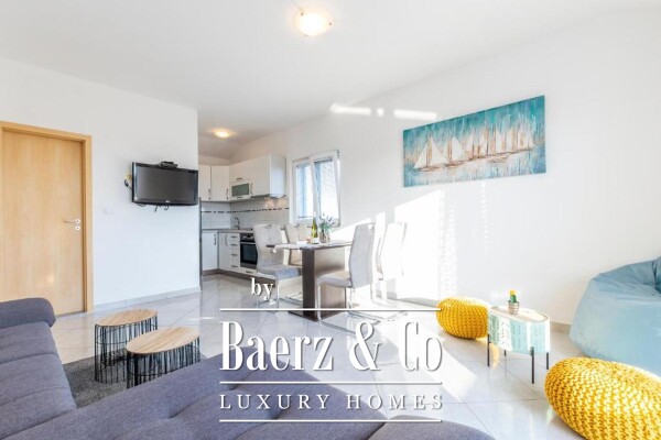 photo 7 Zečevo Rogozničko, a beautiful apartment house with a swimming pool, 236 m²