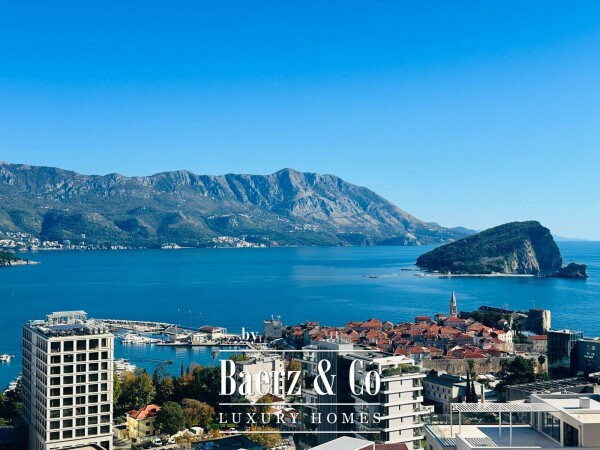 photo 3 Apartment near the Center of Budva with a Sea View