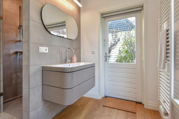 photo 46 Oosteinde 191