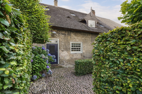 photo 62 Kerkstraat 6