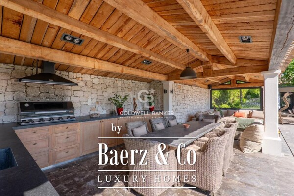 photo 3 Gorgeous villa in a quiet area close to international schools